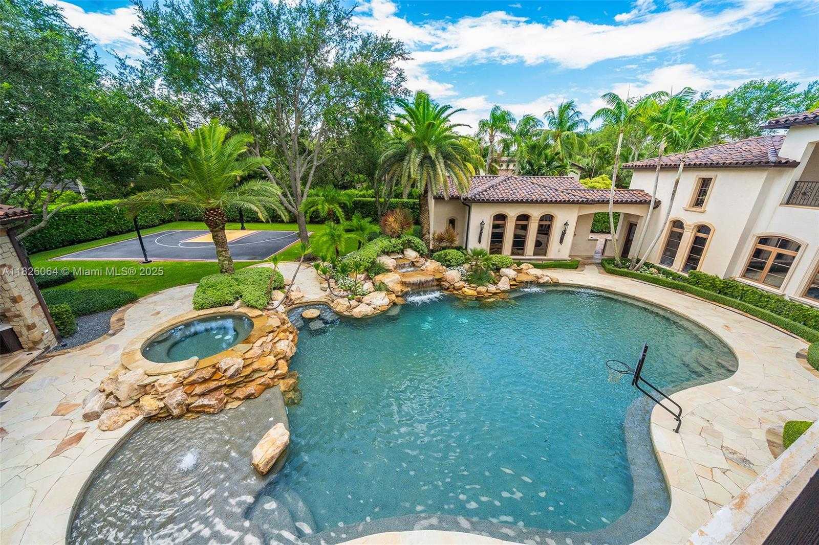 Small Image of 10101 SOUTH WEST 60TH CT, Pinecrest Number 75