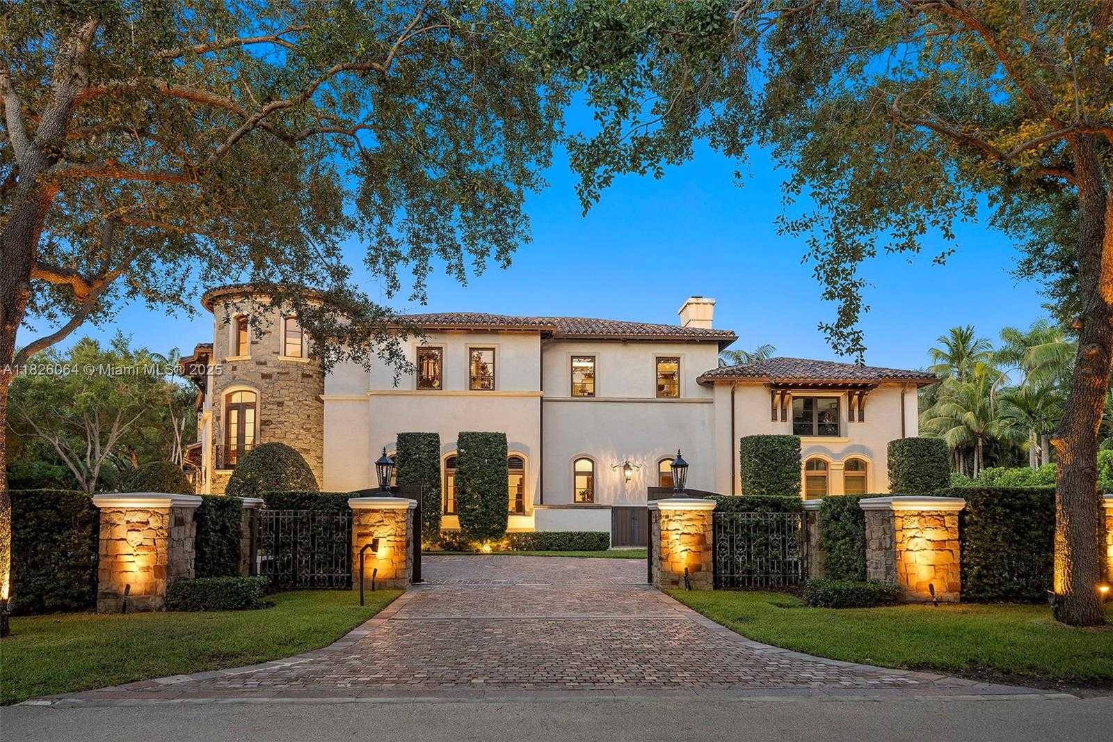 Small Image of 10101 SOUTH WEST 60TH CT, Pinecrest Number 8