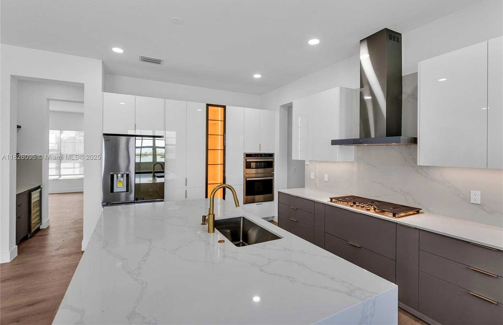Small Image of 757 HOOKLINE CIR, Loxahatchee Number 16