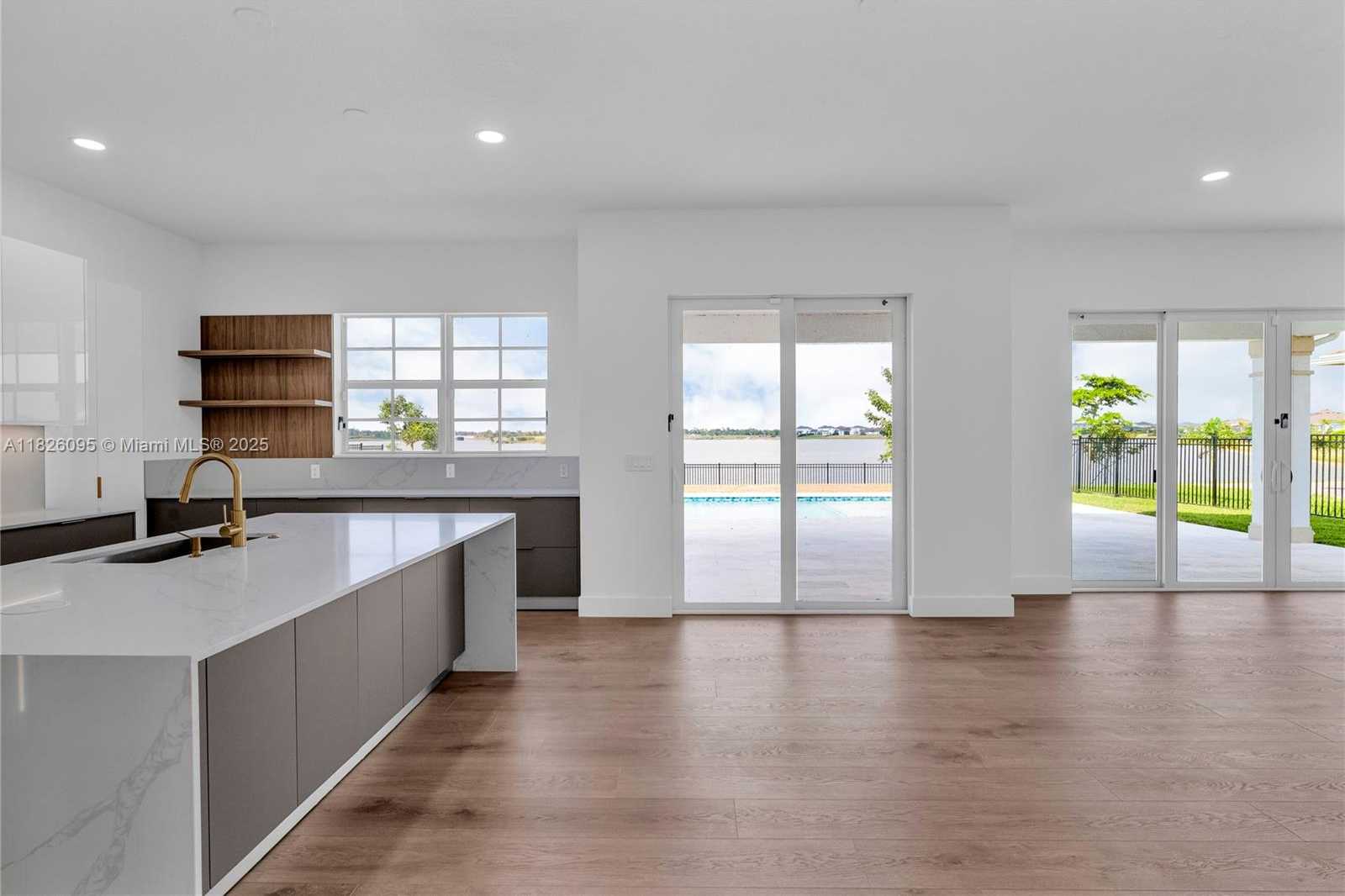 Small Image of 757 HOOKLINE CIR, Loxahatchee Number 18