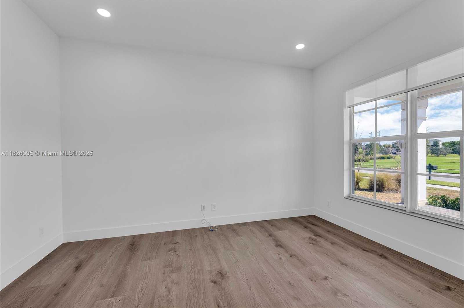 Small Image of 757 HOOKLINE CIR, Loxahatchee Number 20