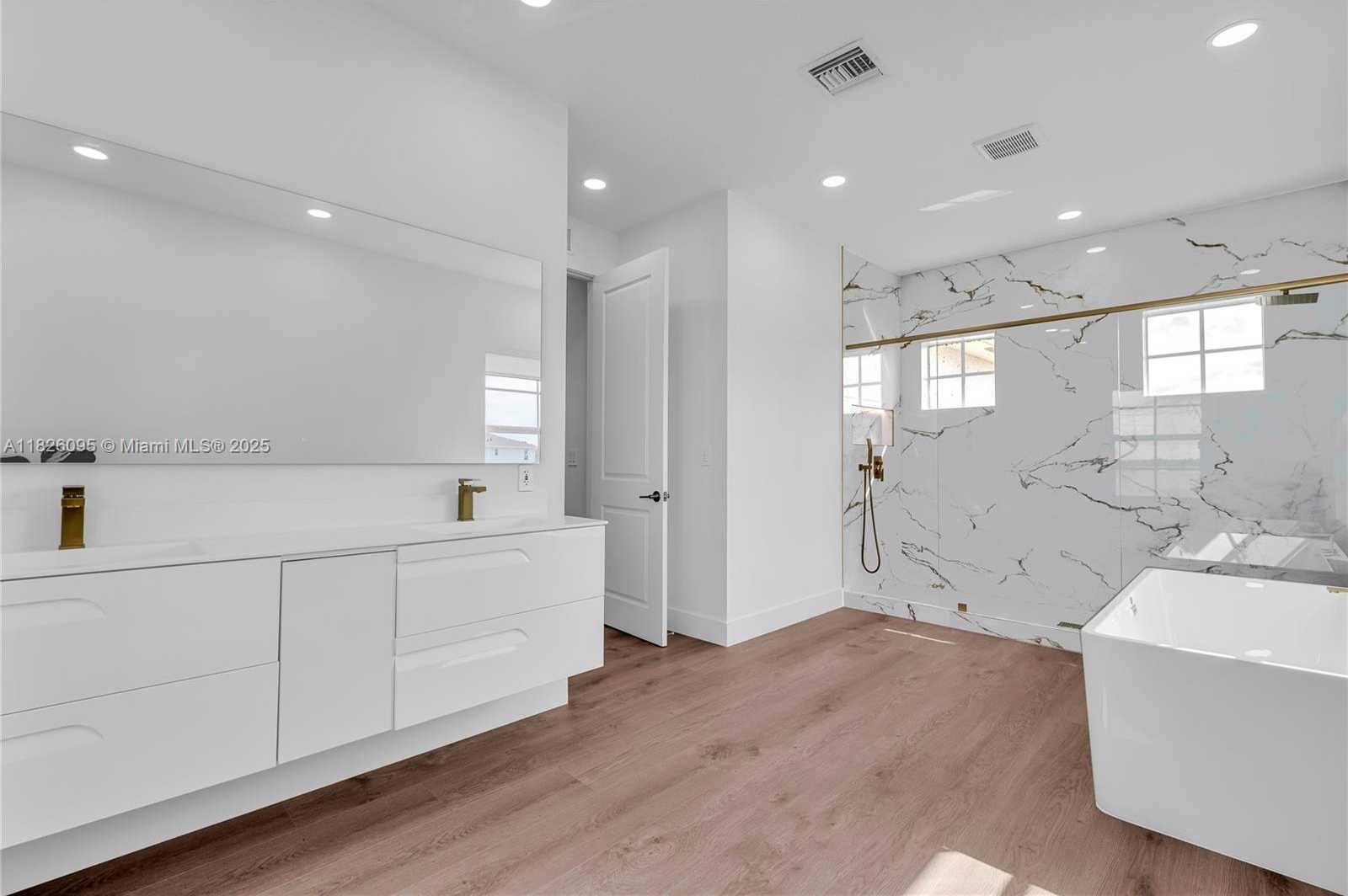 Small Image of 757 HOOKLINE CIR, Loxahatchee Number 26
