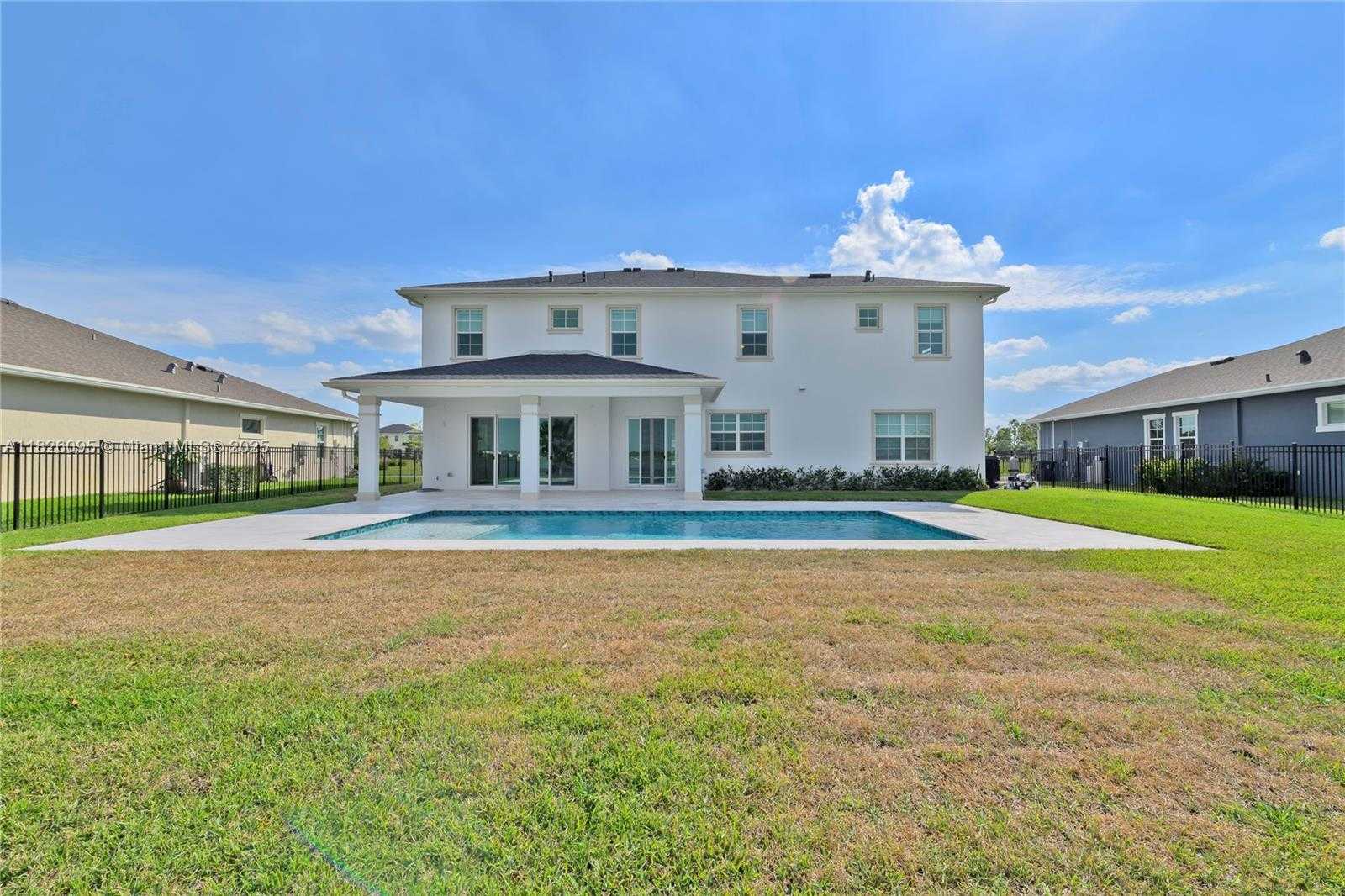 Small Image of 757 HOOKLINE CIR, Loxahatchee Number 50