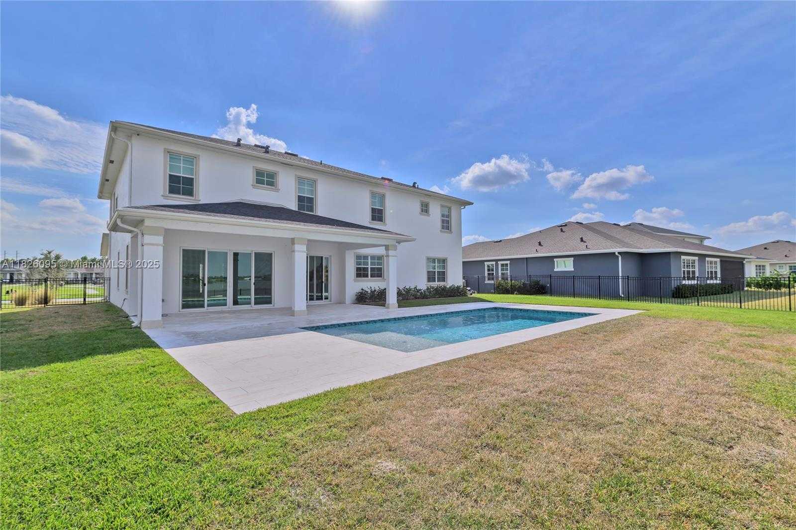 Small Image of 757 HOOKLINE CIR, Loxahatchee Number 51
