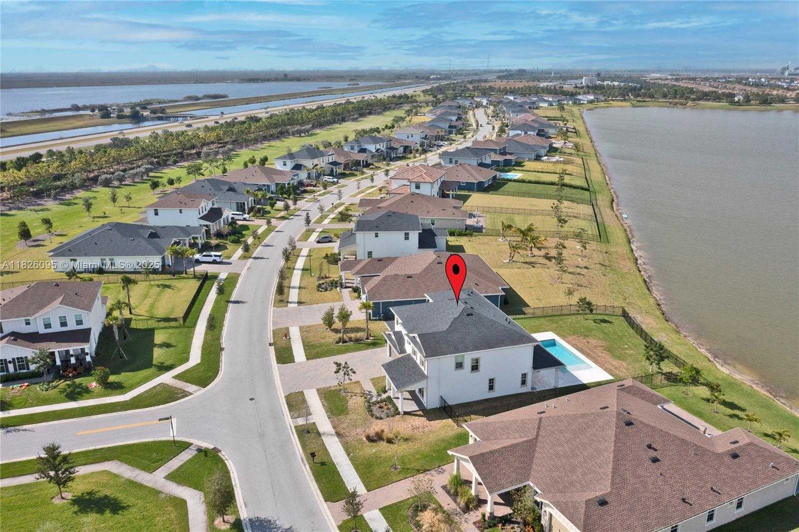 Small Image of 757 HOOKLINE CIR, Loxahatchee Number 59