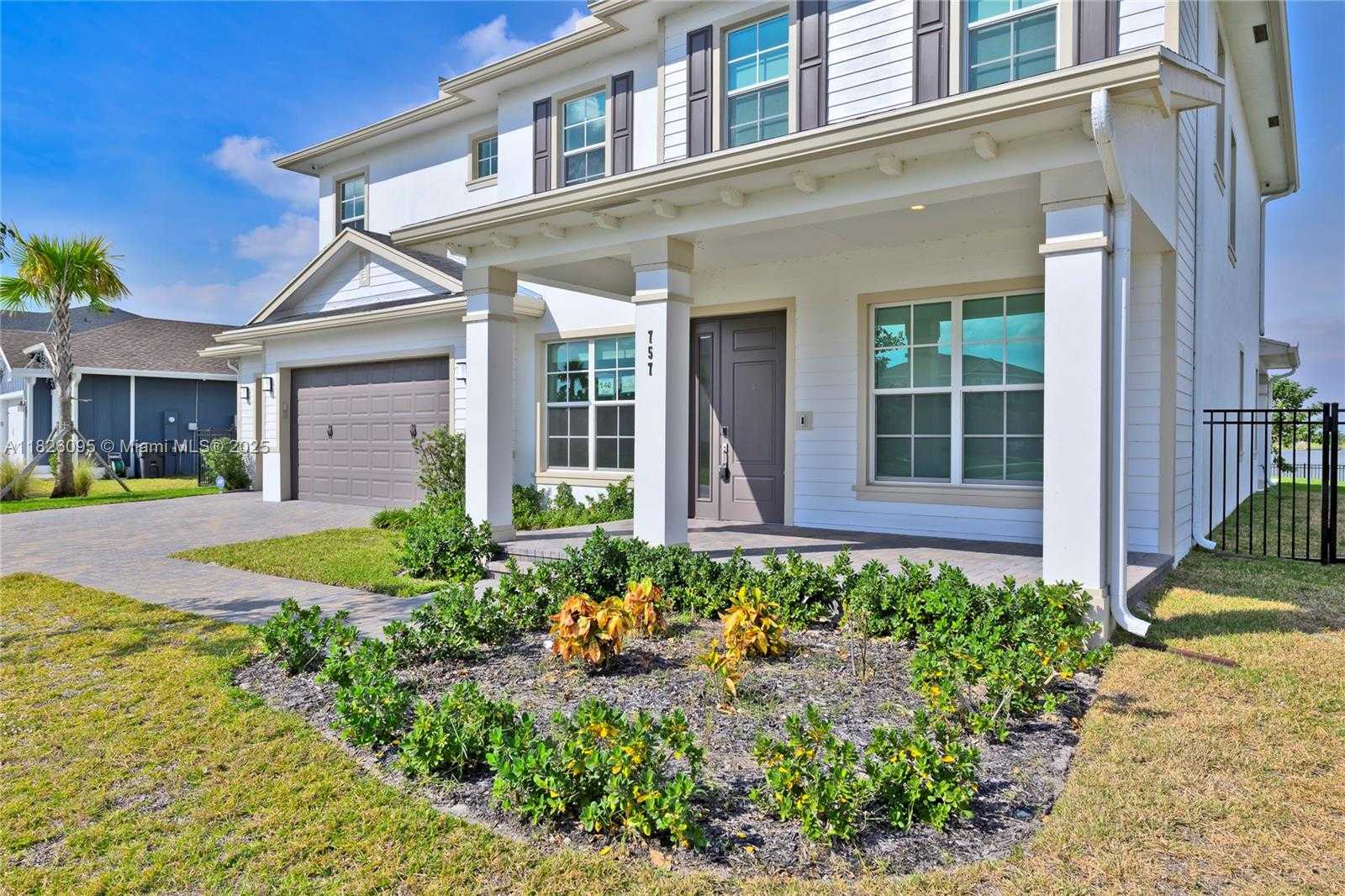 Small Image of 757 HOOKLINE CIR, Loxahatchee Number 6