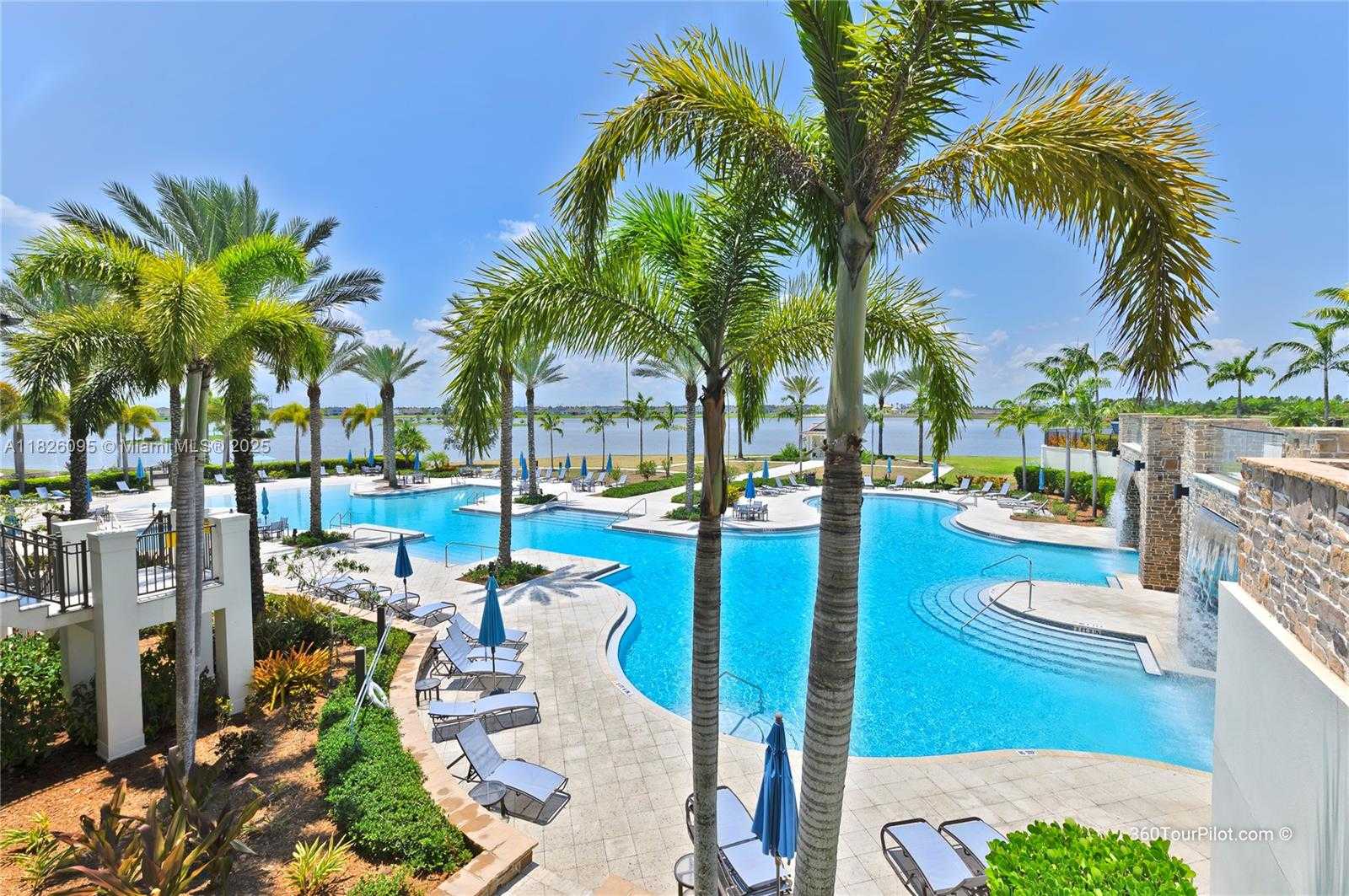 Small Image of 757 HOOKLINE CIR, Loxahatchee Number 67