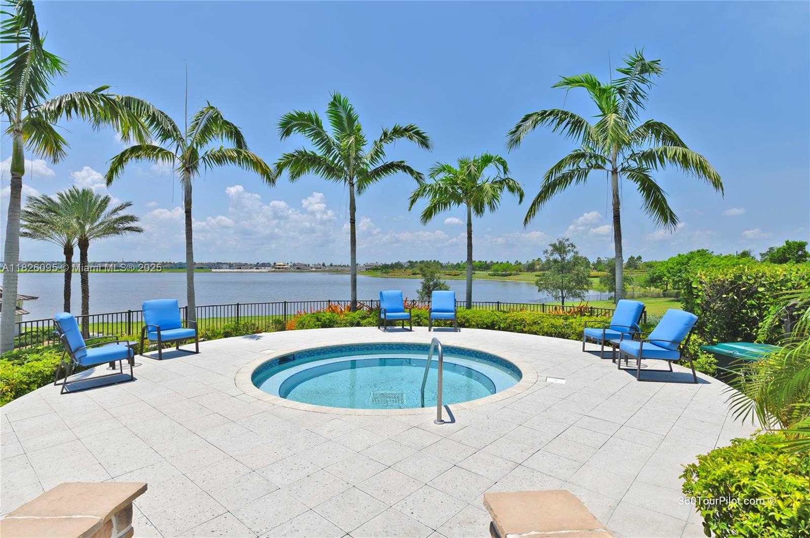 Small Image of 757 HOOKLINE CIR, Loxahatchee Number 70