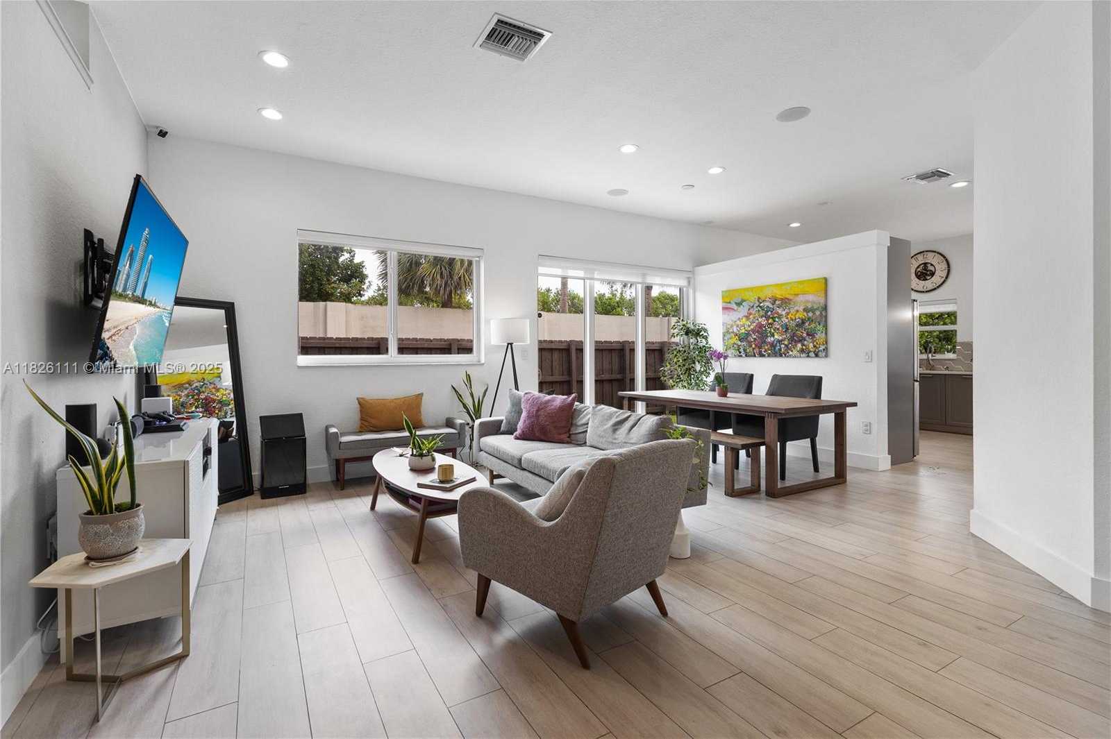 Small Image of 10989 NORTH WEST 73RD TER, Doral Number 10