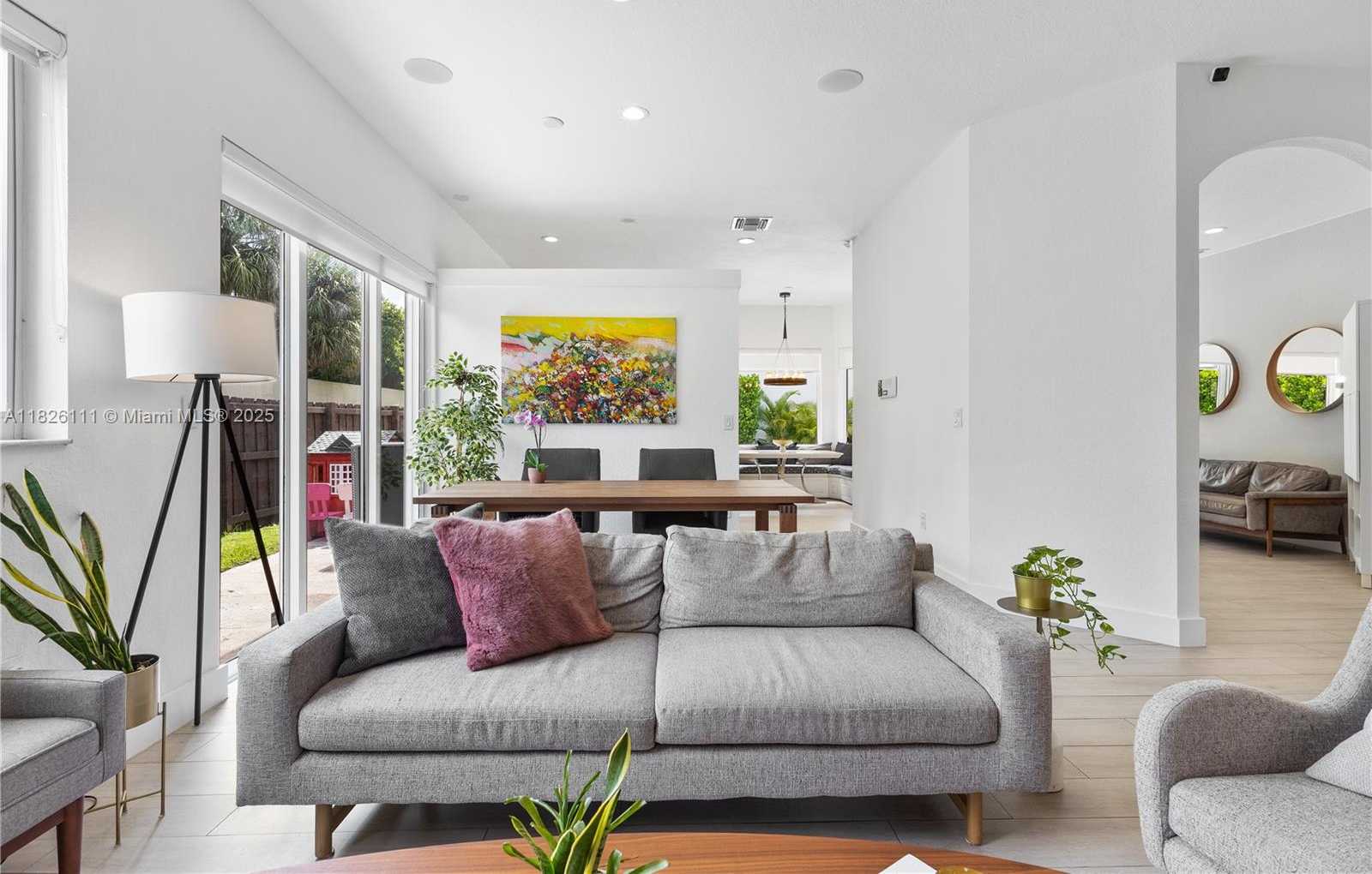 Small Image of 10989 NORTH WEST 73RD TER, Doral Number 13