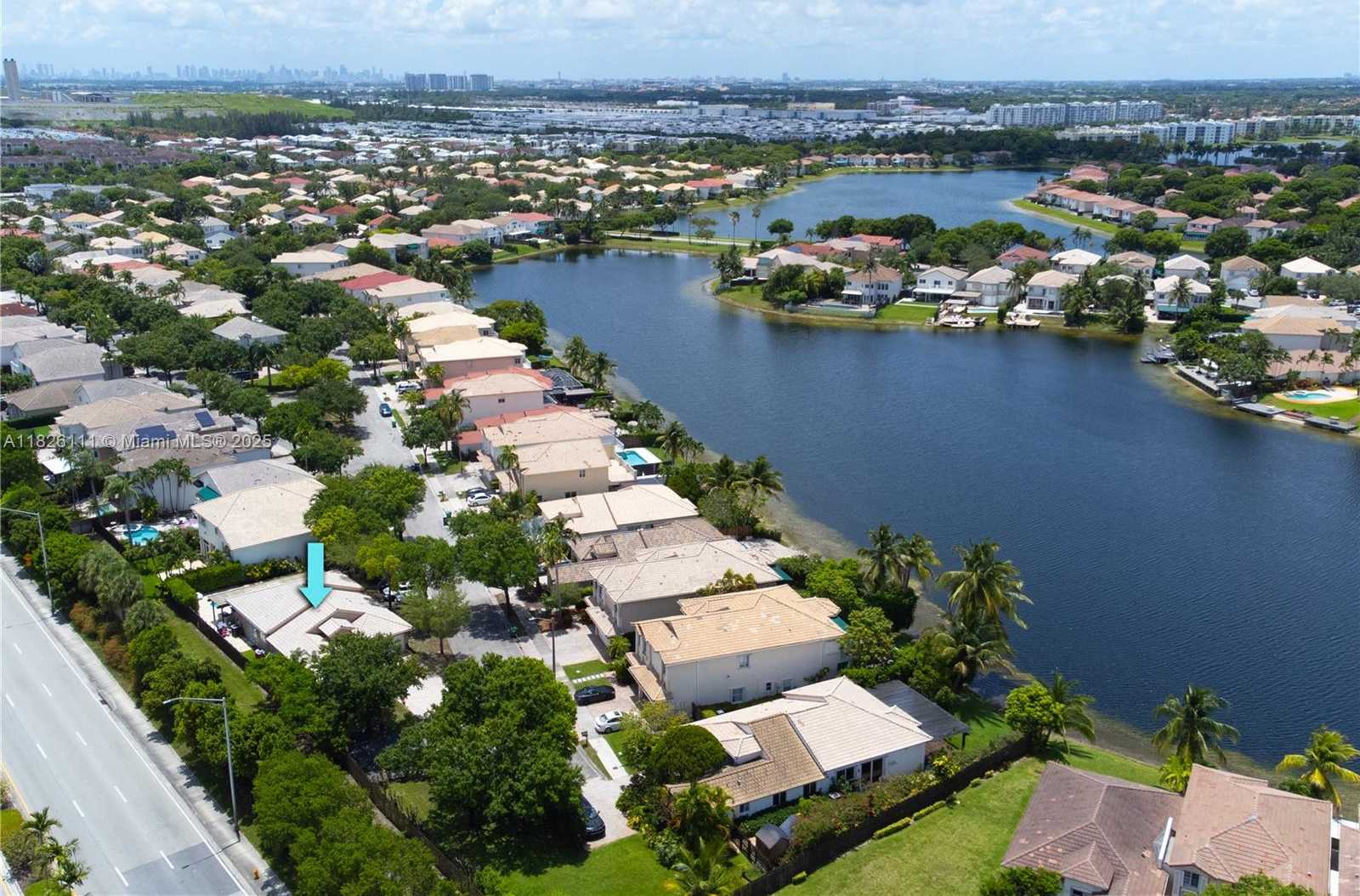 Small Image of 10989 NORTH WEST 73RD TER, Doral Number 23