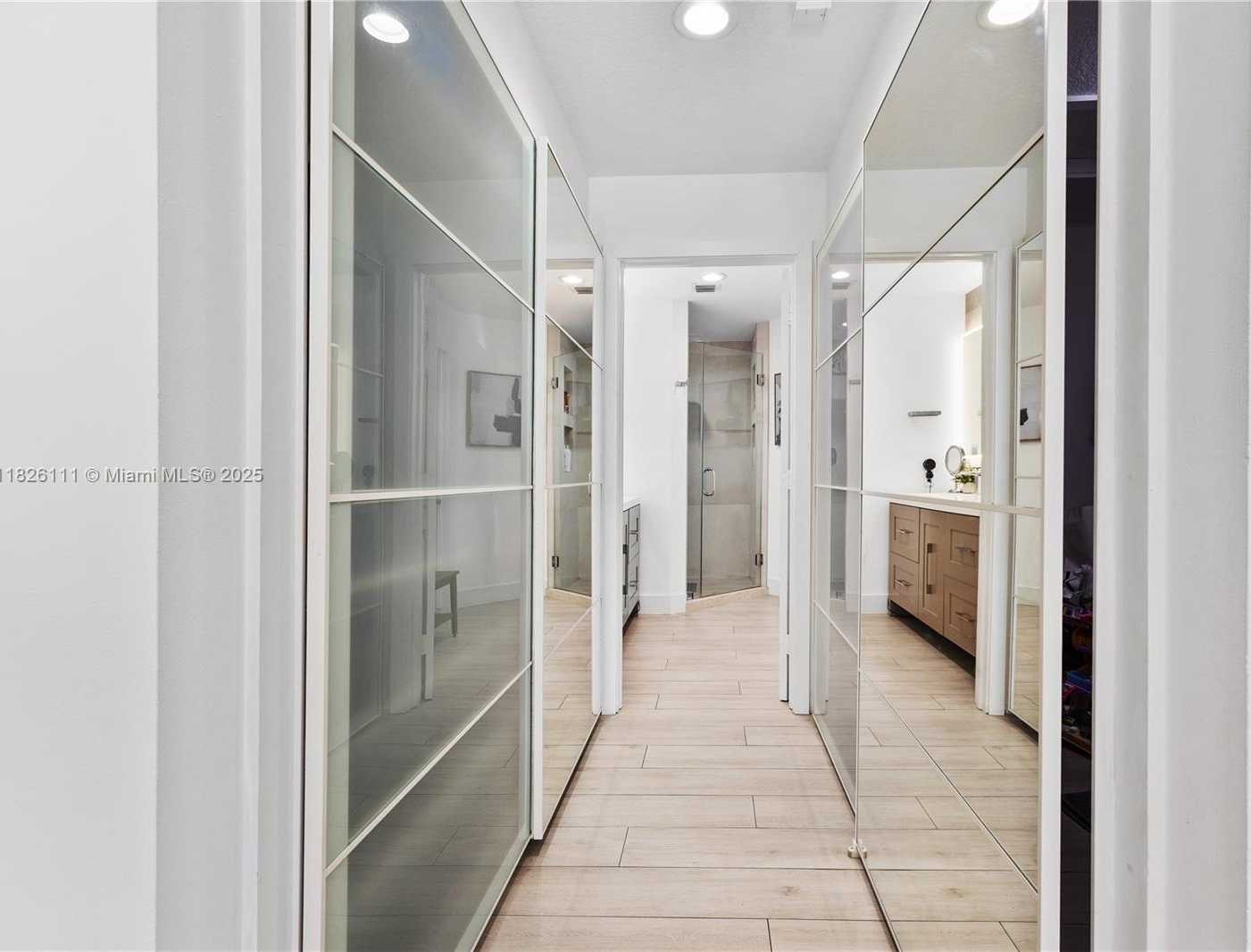 Small Image of 10989 NORTH WEST 73RD TER, Doral Number 40