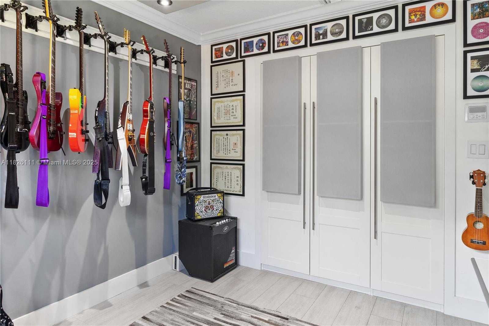 Small Image of 10989 NORTH WEST 73RD TER, Doral Number 47