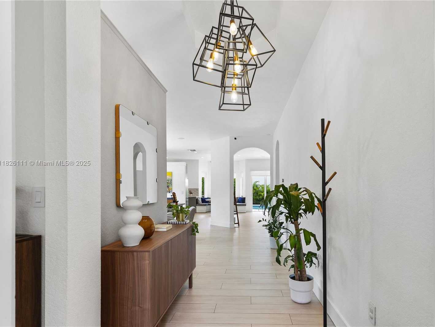 Small Image of 10989 NORTH WEST 73RD TER, Doral Number 6