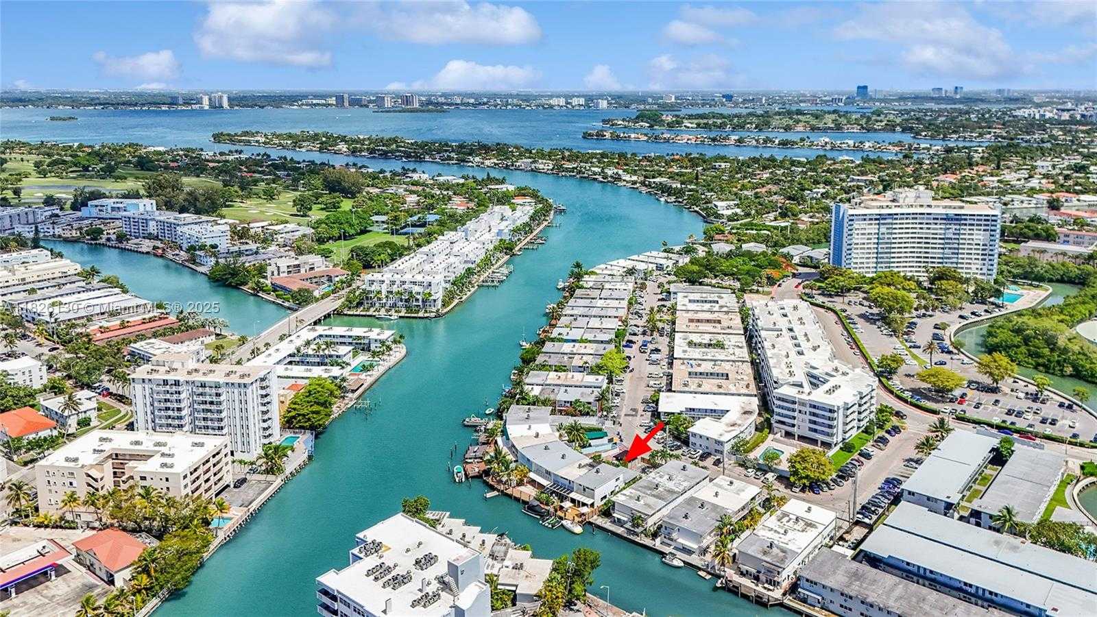 Small Image of 830 RAYMOND ST, Miami Beach Number 59