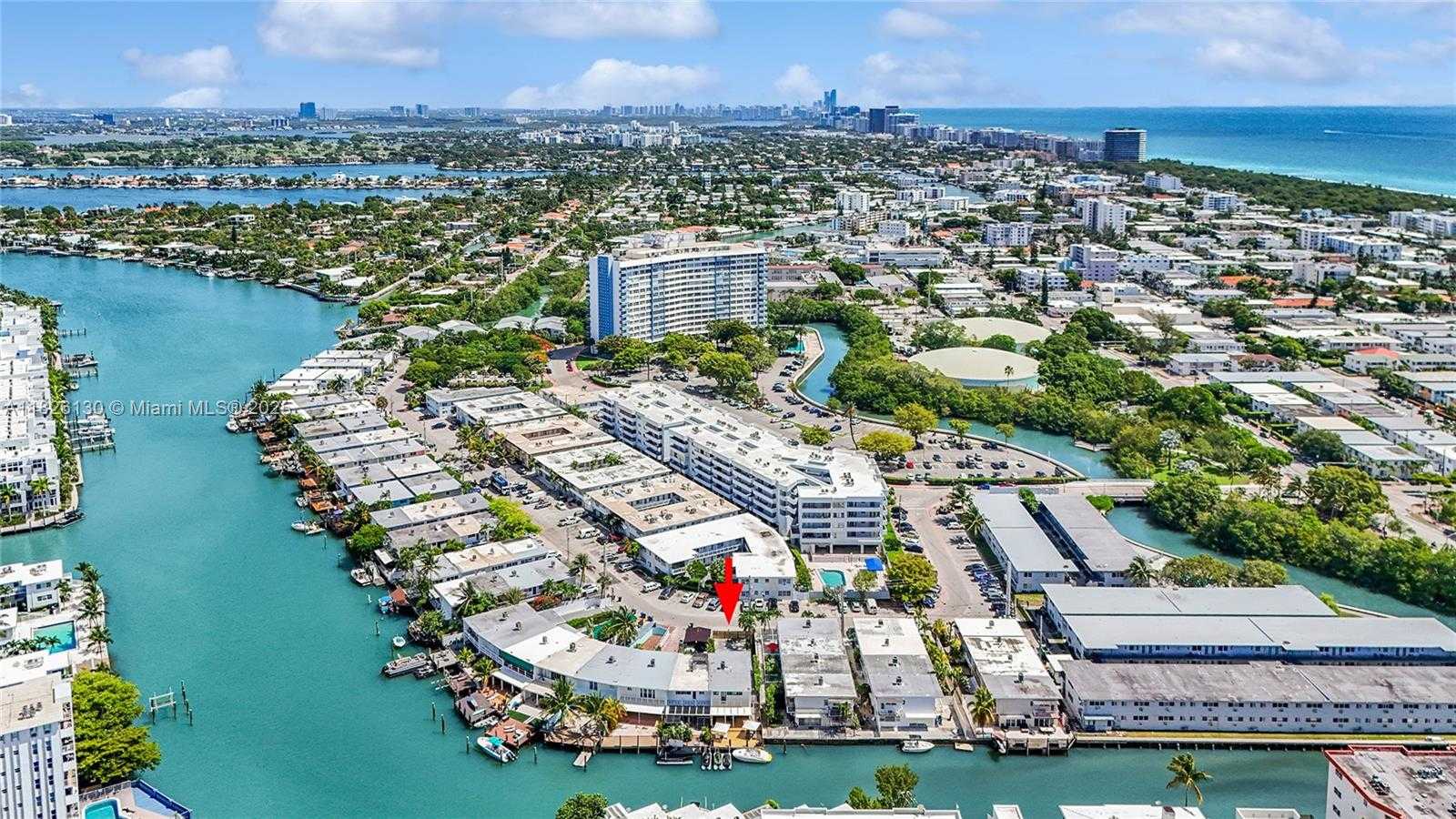 Small Image of 830 RAYMOND ST, Miami Beach Number 60