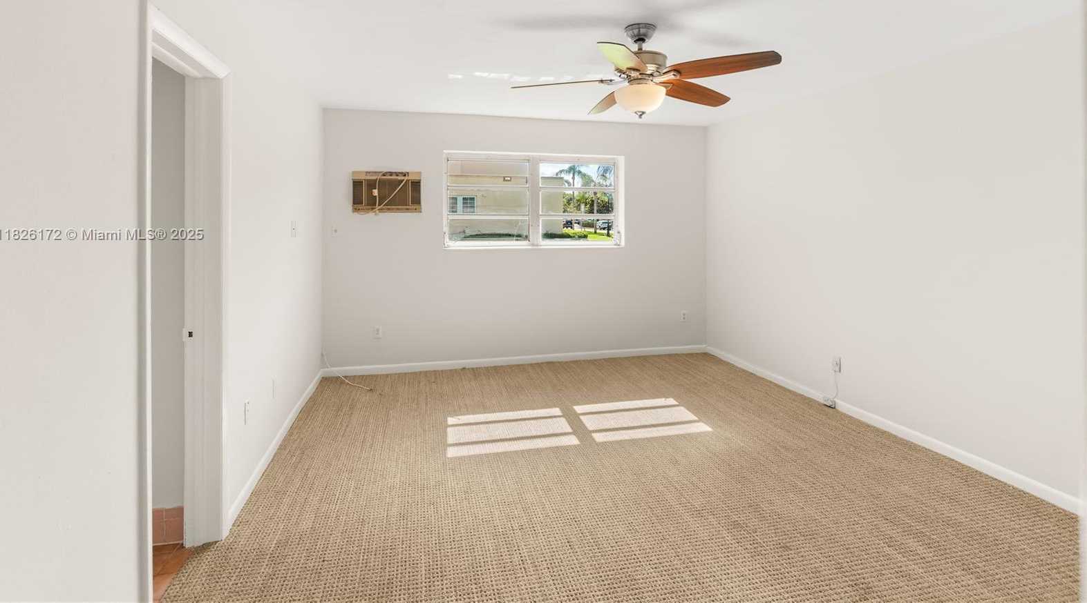 Small Image of 1242 SEVILLA AVE, Coral Gables Number 21