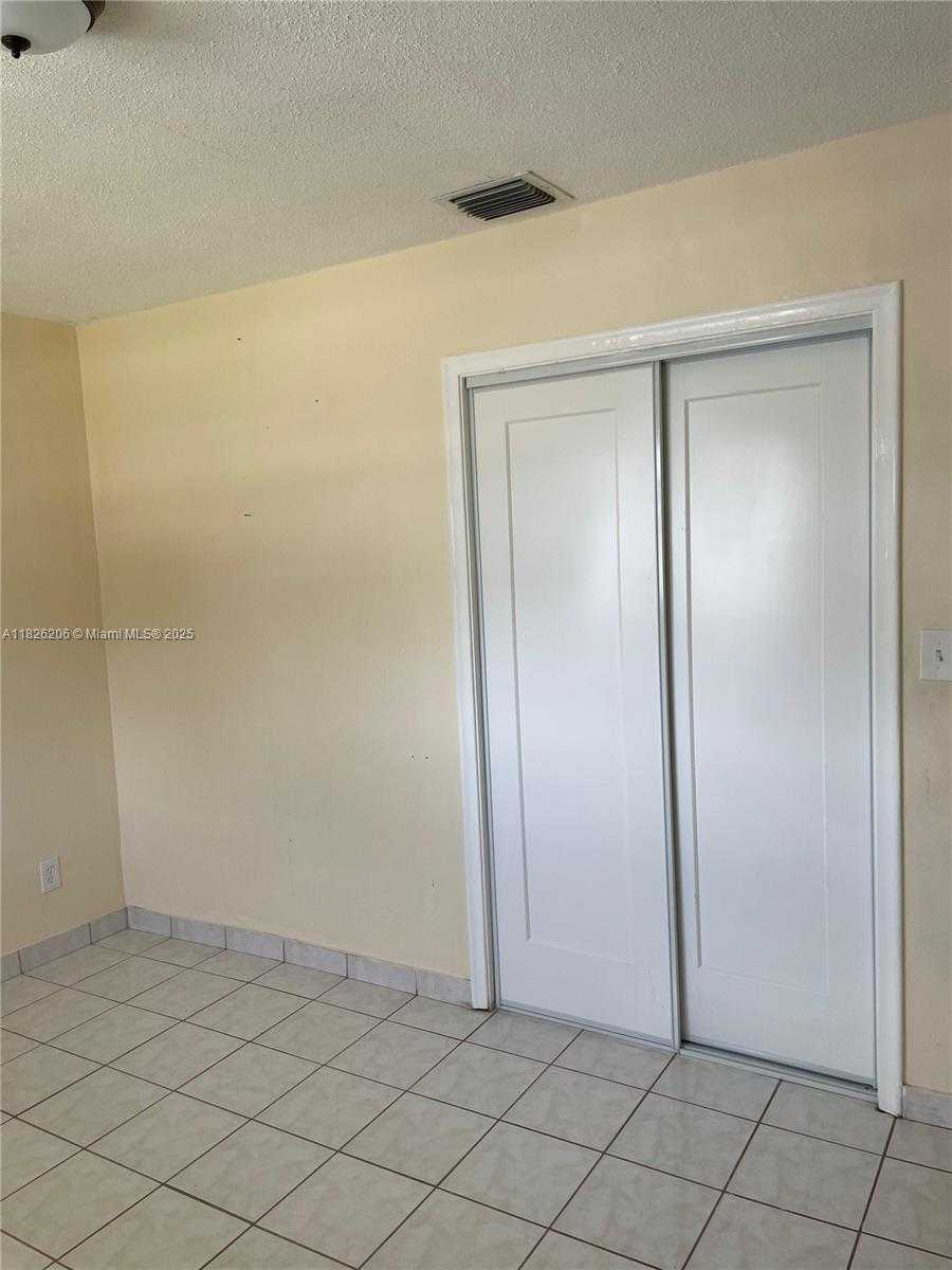 Small Image of 7023 SOUTH WEST 19TH ST, North Lauderdale Number 14