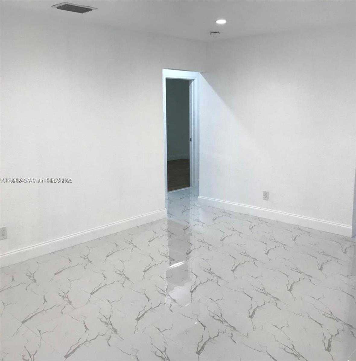 Small Image of 6710 SOUTH WEST 18TH CT, North Lauderdale Number 8