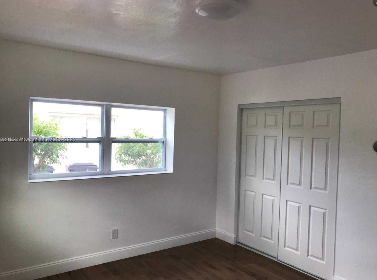Small Image of 6710 SOUTH WEST 18TH CT, North Lauderdale Number 9