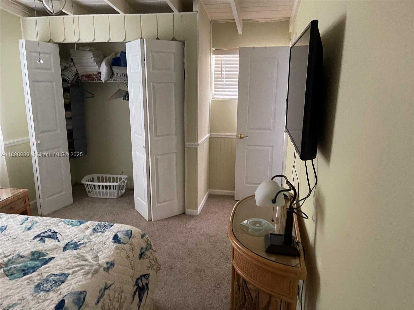 Small Image of 185 GARDENIA STREET, Tavernier Number 7