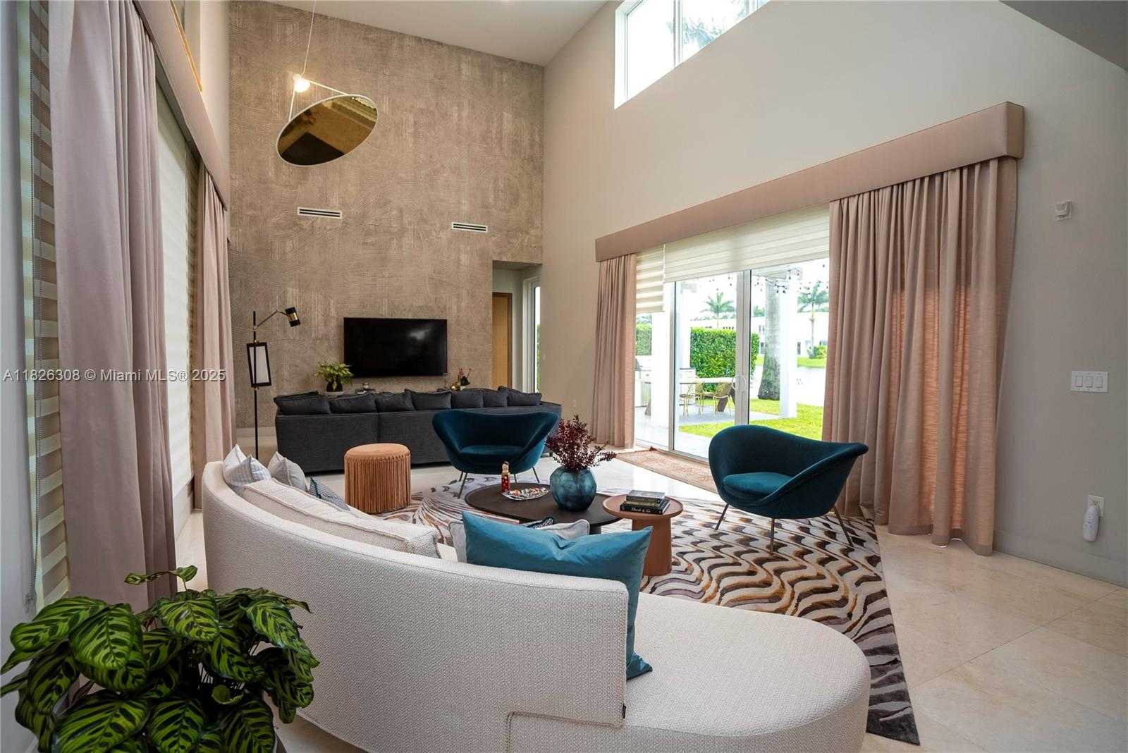 Small Image of 10272 NORTH WEST 75TH TER, Doral Number 5