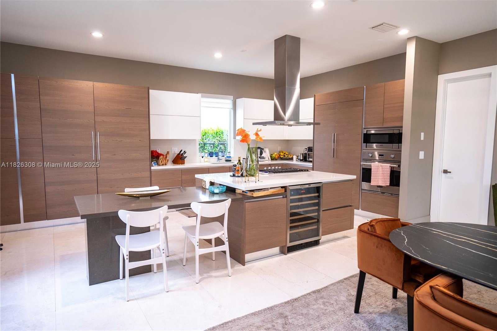 Small Image of 10272 NORTH WEST 75TH TER, Doral Number 9