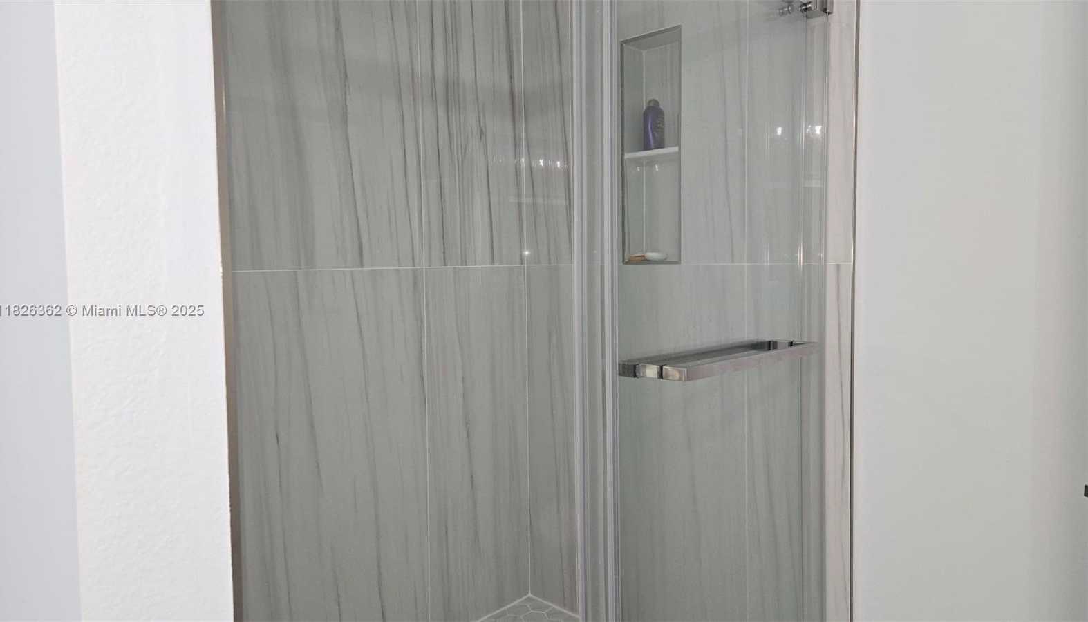 Small Image of 230 SOUTH WEST 117TH TER, Pembroke Pines Number 10