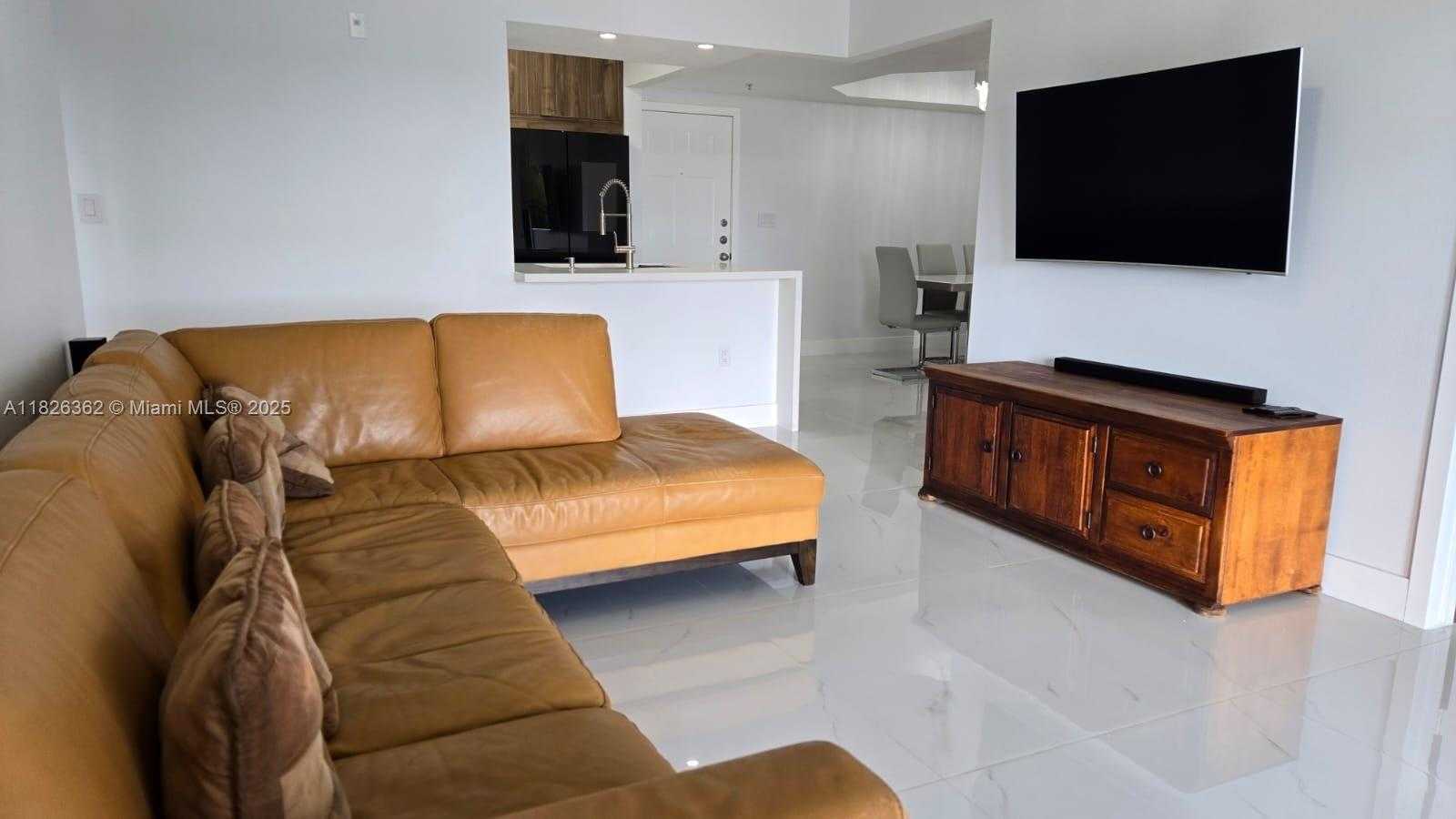 Small Image of 230 SOUTH WEST 117TH TER, Pembroke Pines Number 18