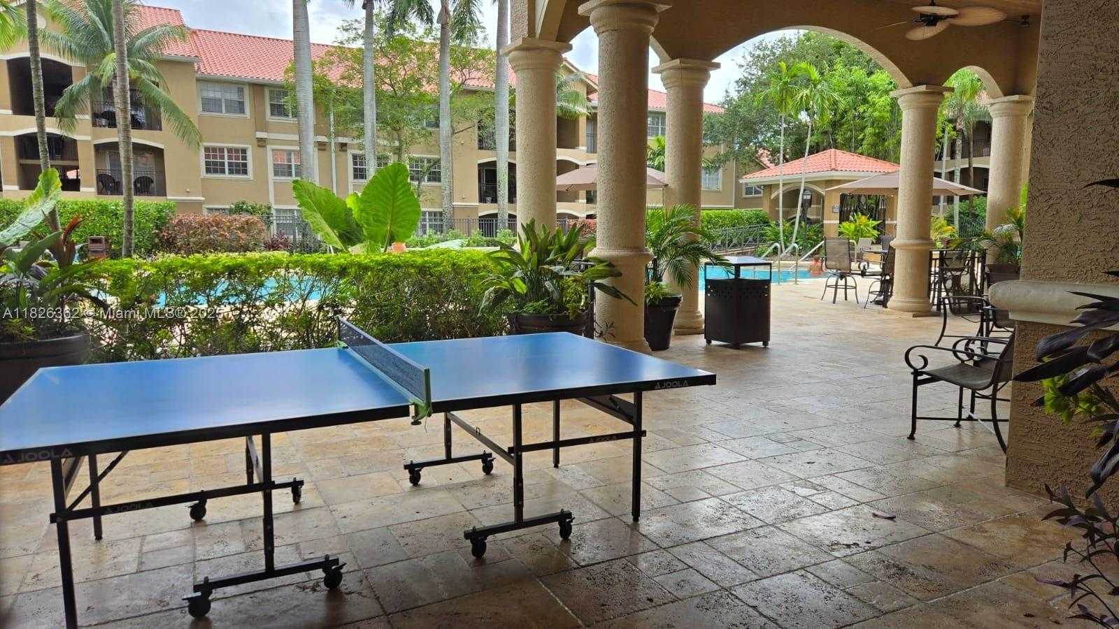 Small Image of 230 SOUTH WEST 117TH TER, Pembroke Pines Number 37