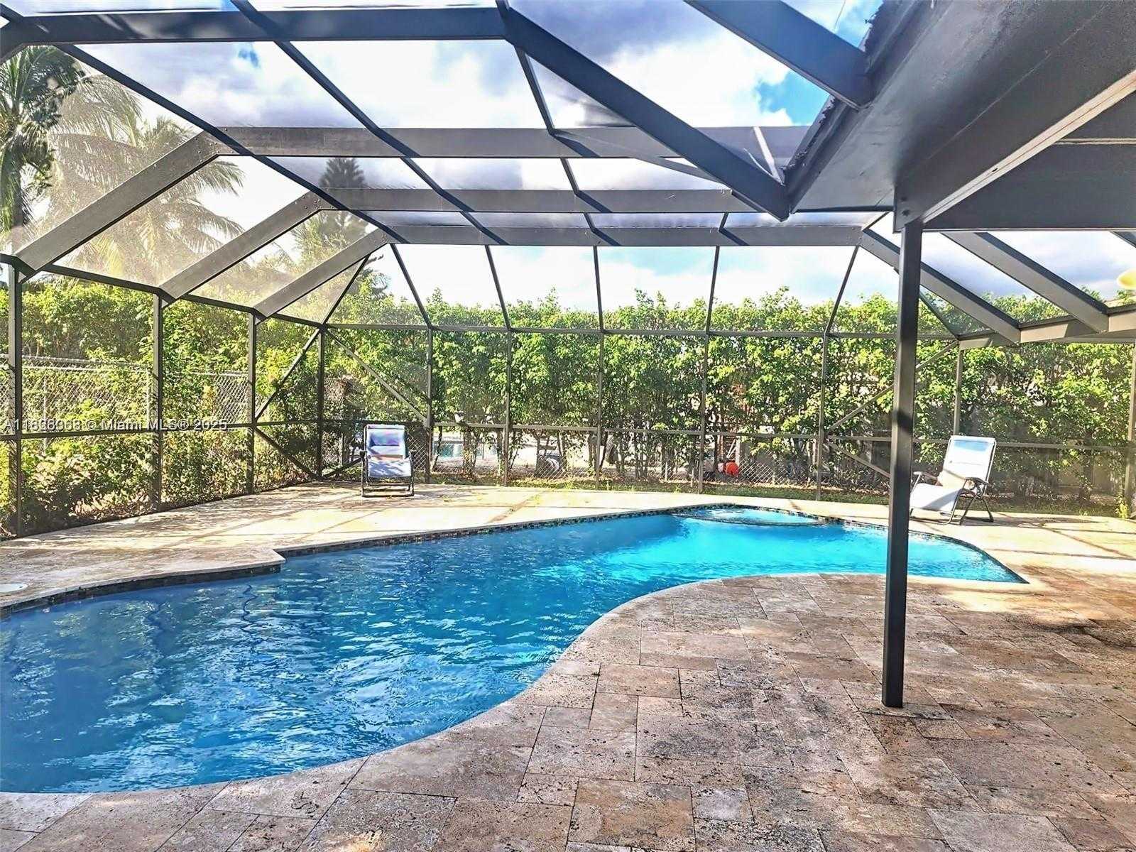 Small Image of 7301 SOUTH WEST 8TH ST, North Lauderdale Number 14