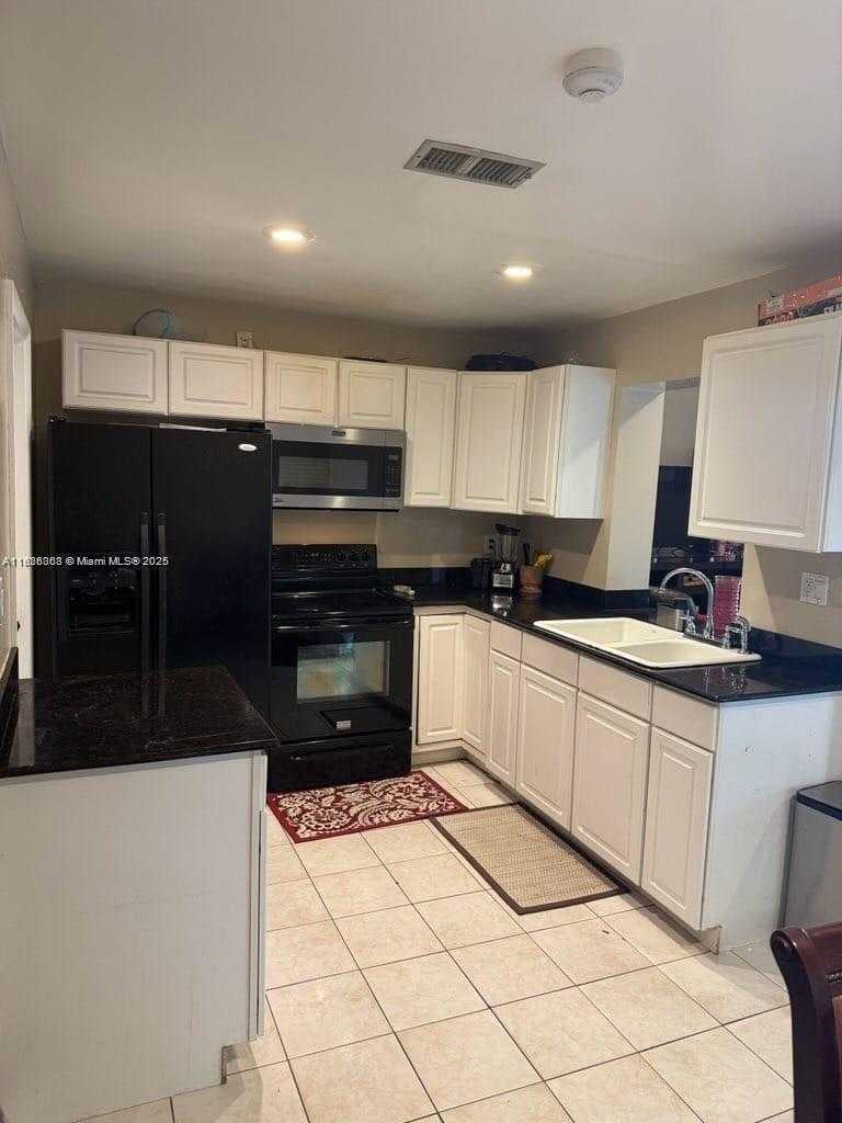 Small Image of 7301 SOUTH WEST 8TH ST, North Lauderdale Number 7