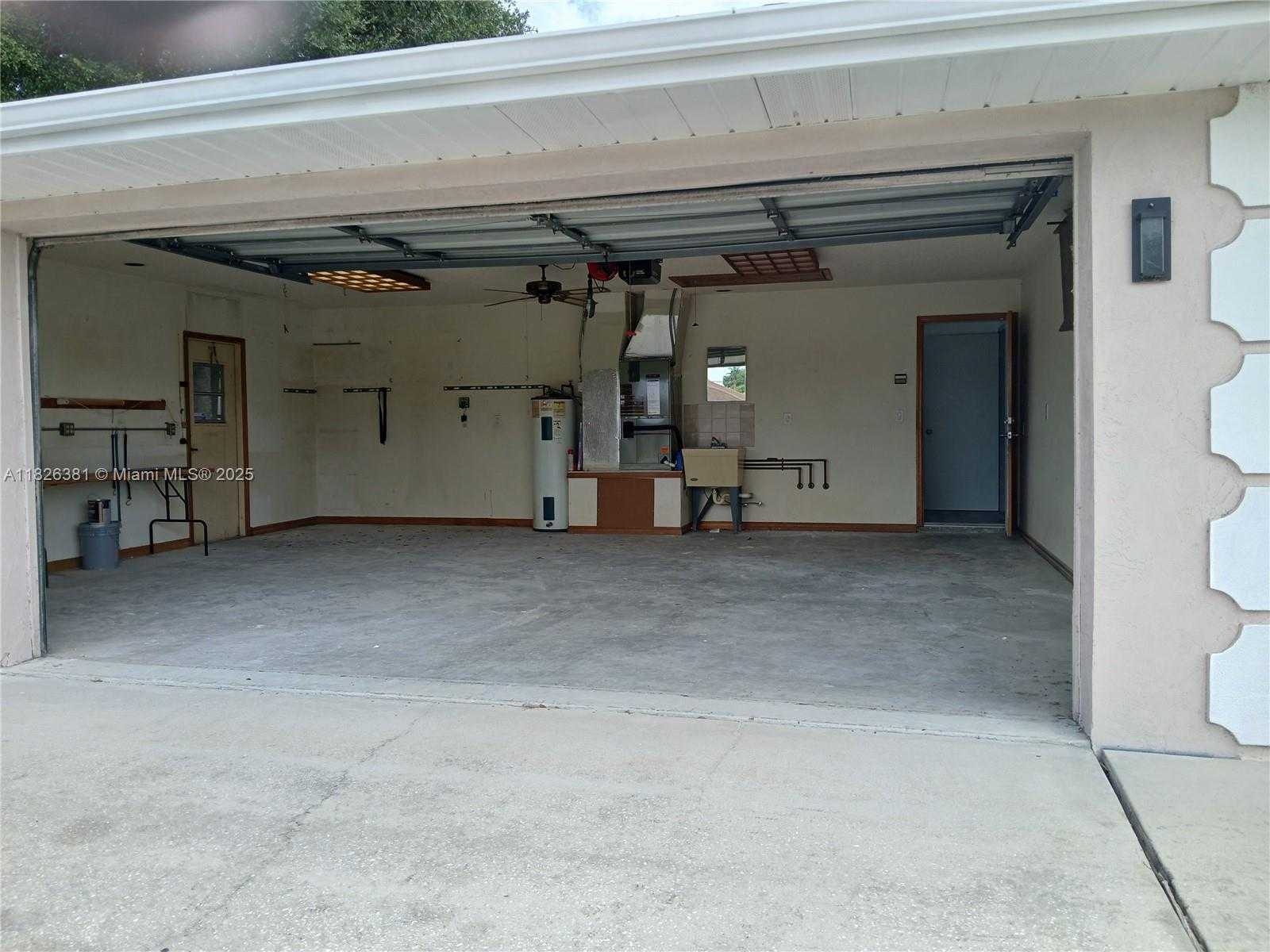 Small Image of 2280 CARSON LANE, Deltona Number 25