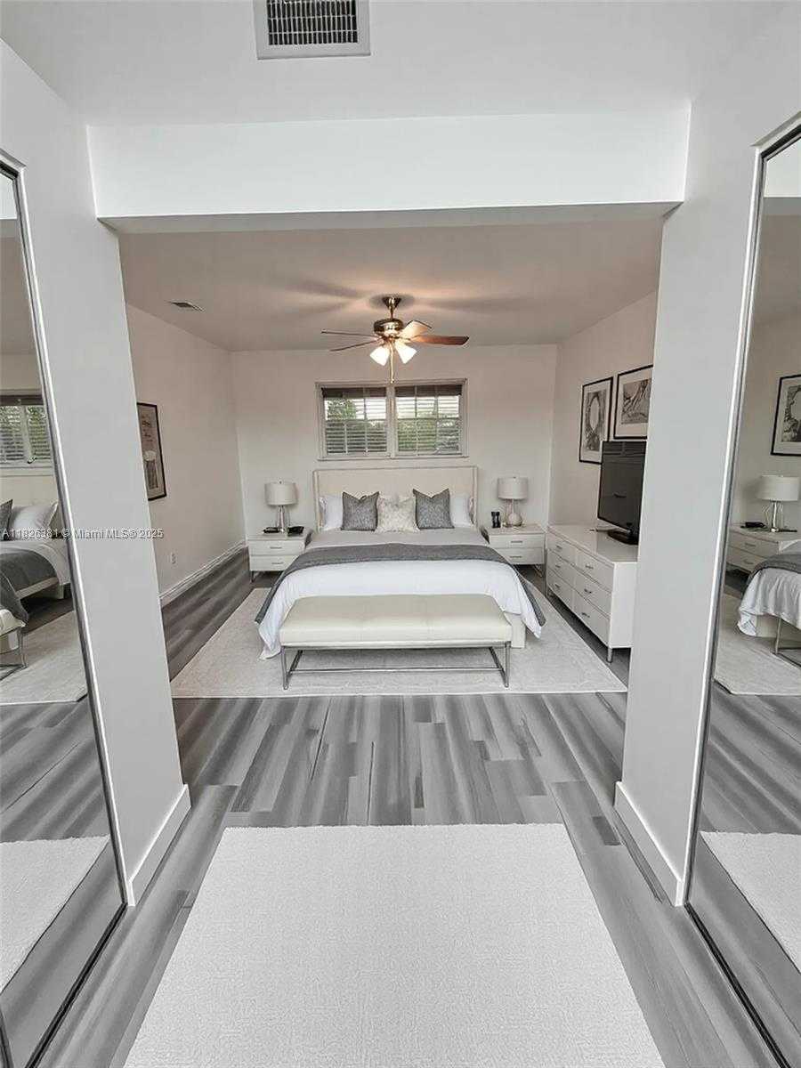 Small Image of 2280 CARSON LANE, Deltona Number 6
