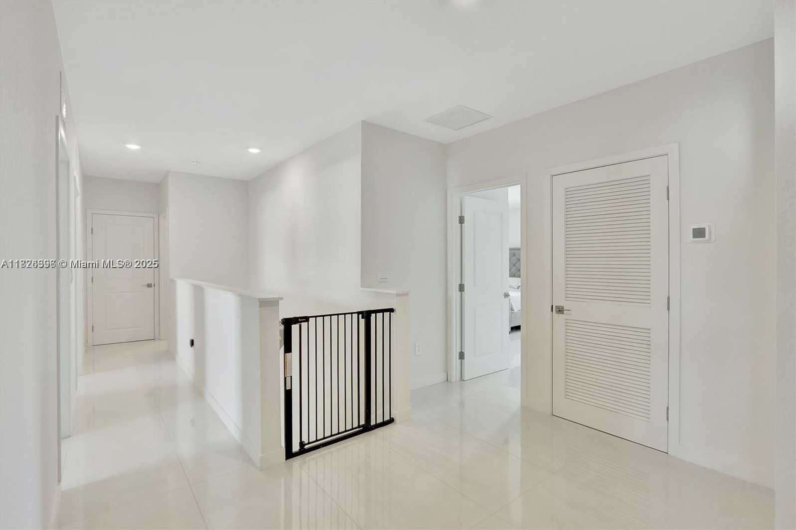 Small Image of 12973 266TH TER, Homestead Number 16