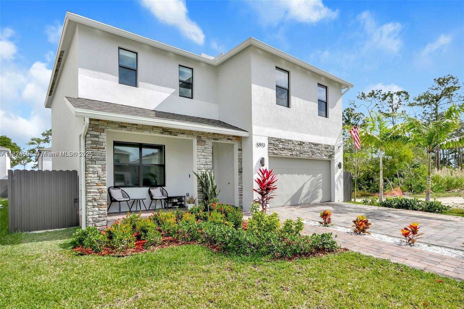 Small Image of 12973 266TH TER, Homestead Number 2
