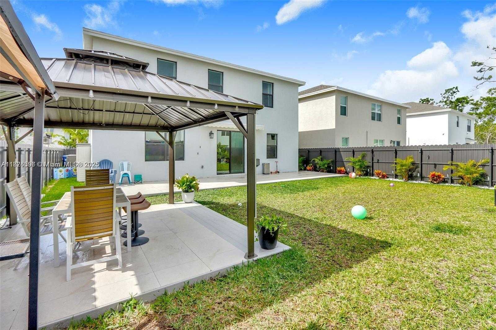 Small Image of 12973 266TH TER, Homestead Number 3