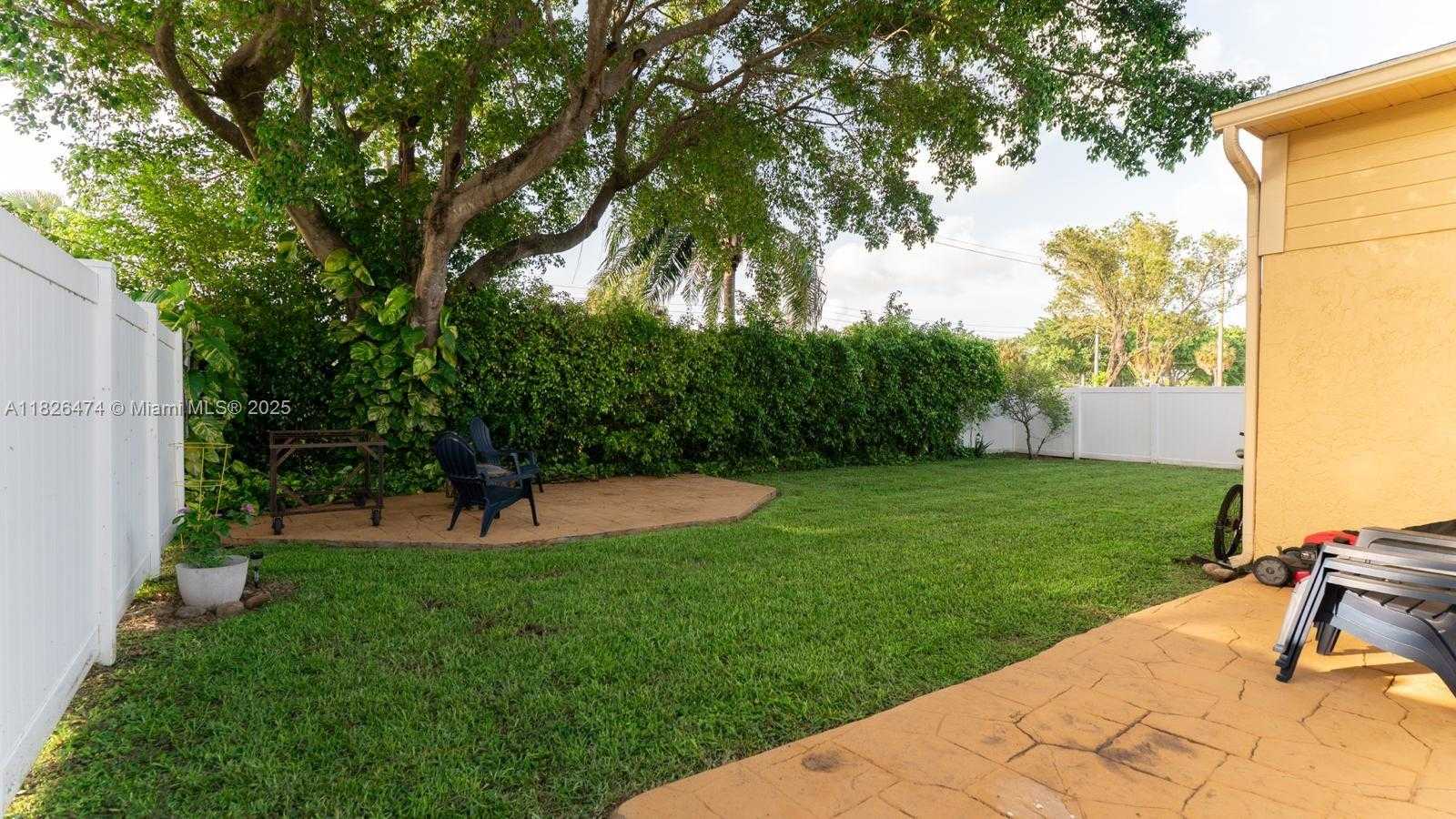 Small Image of 8443 GARDEN GATE PL, Boca Raton Number 20