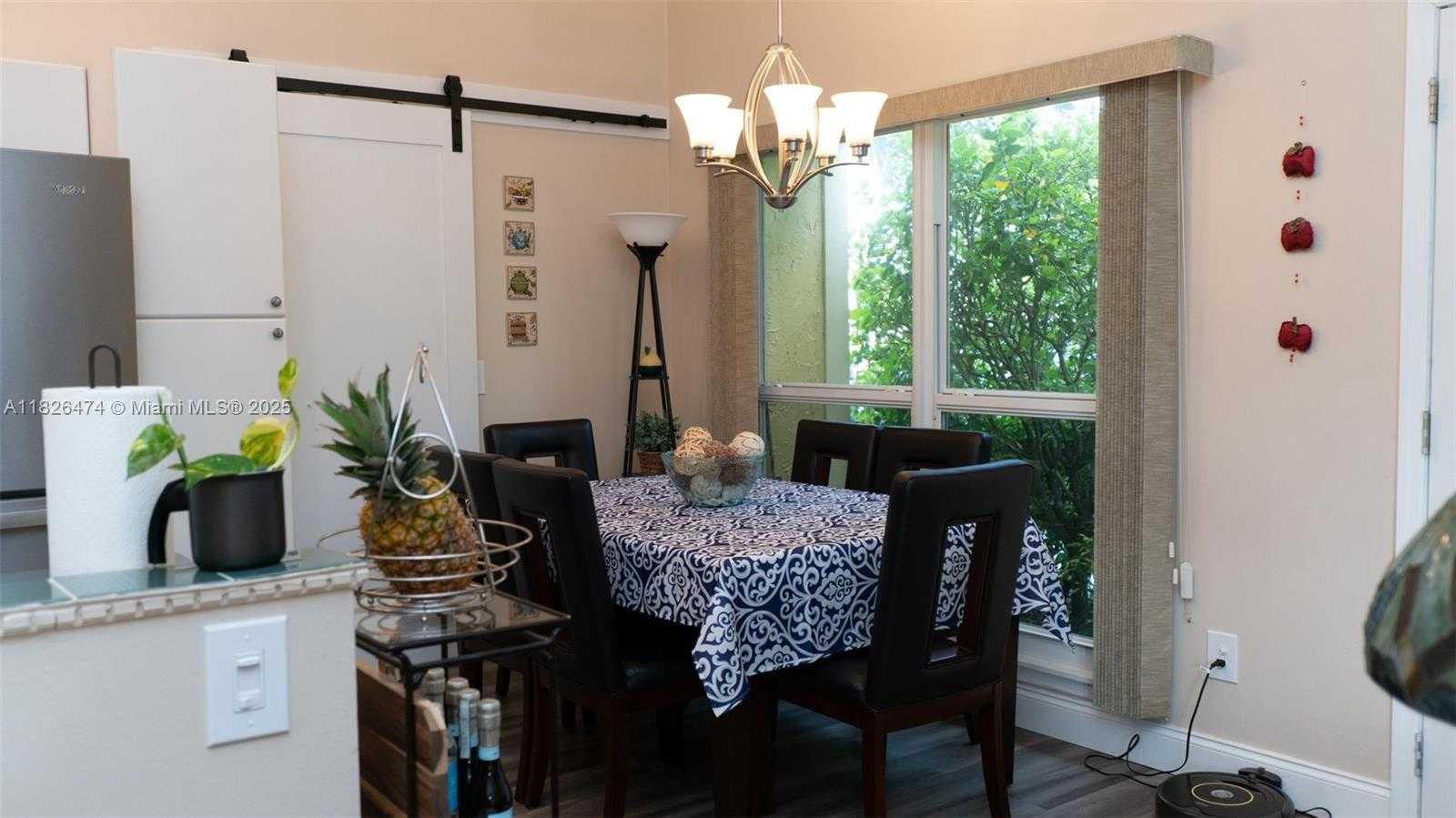 Small Image of 8443 GARDEN GATE PL, Boca Raton Number 6
