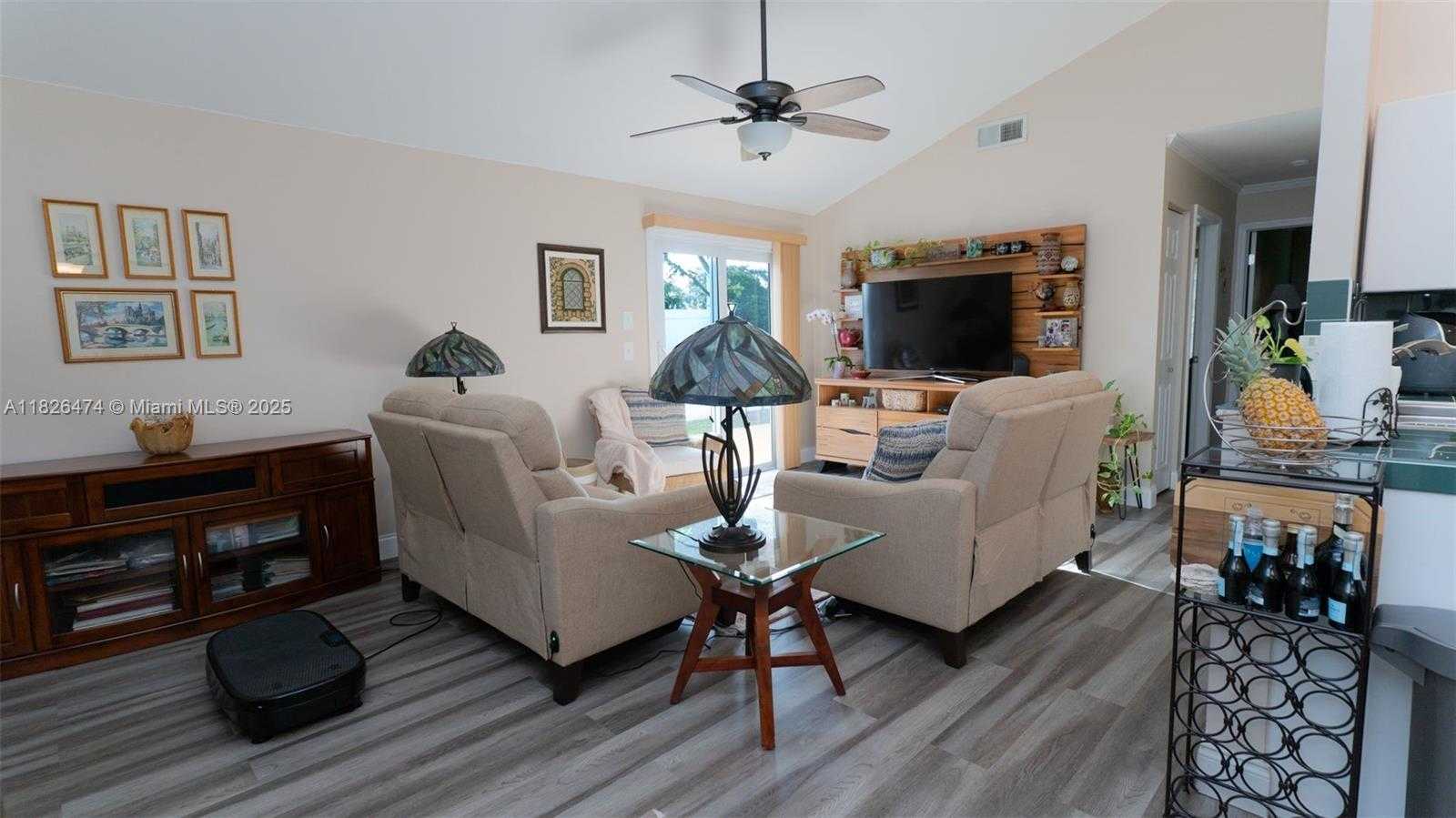 Small Image of 8443 GARDEN GATE PL, Boca Raton Number 8