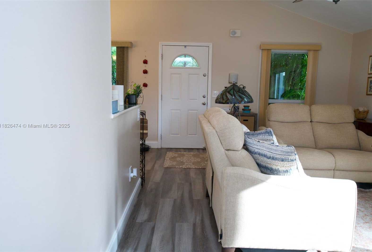 Small Image of 8443 GARDEN GATE PL, Boca Raton Number 9