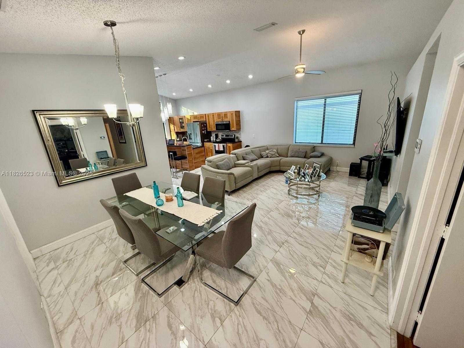 Small Image of 17673 SOUTH WEST 19TH ST, Miramar Number 10