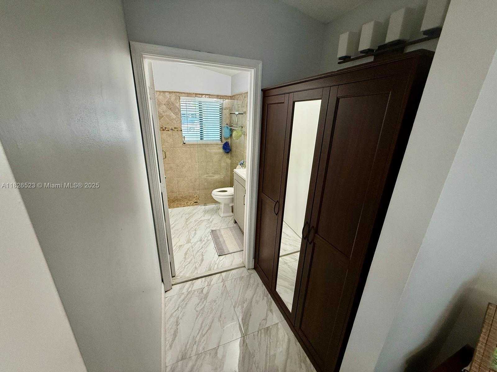 Small Image of 17673 SOUTH WEST 19TH ST, Miramar Number 24
