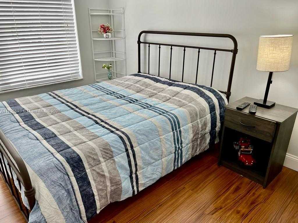 Small Image of 17673 SOUTH WEST 19TH ST, Miramar Number 40