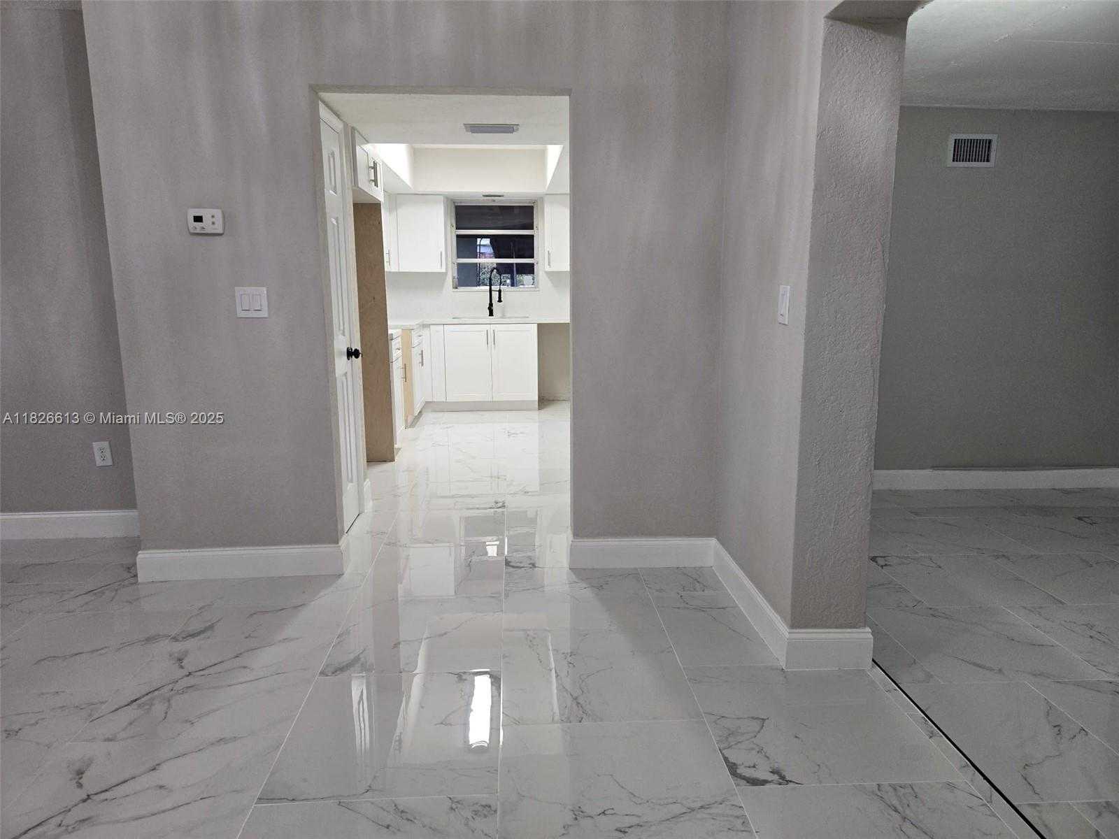 Small Image of 7600 SIMMS ST, Hollywood Number 4