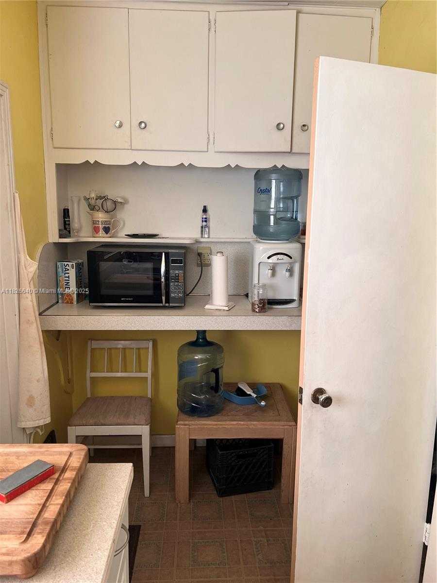 Imagen de Pequeño Objeto