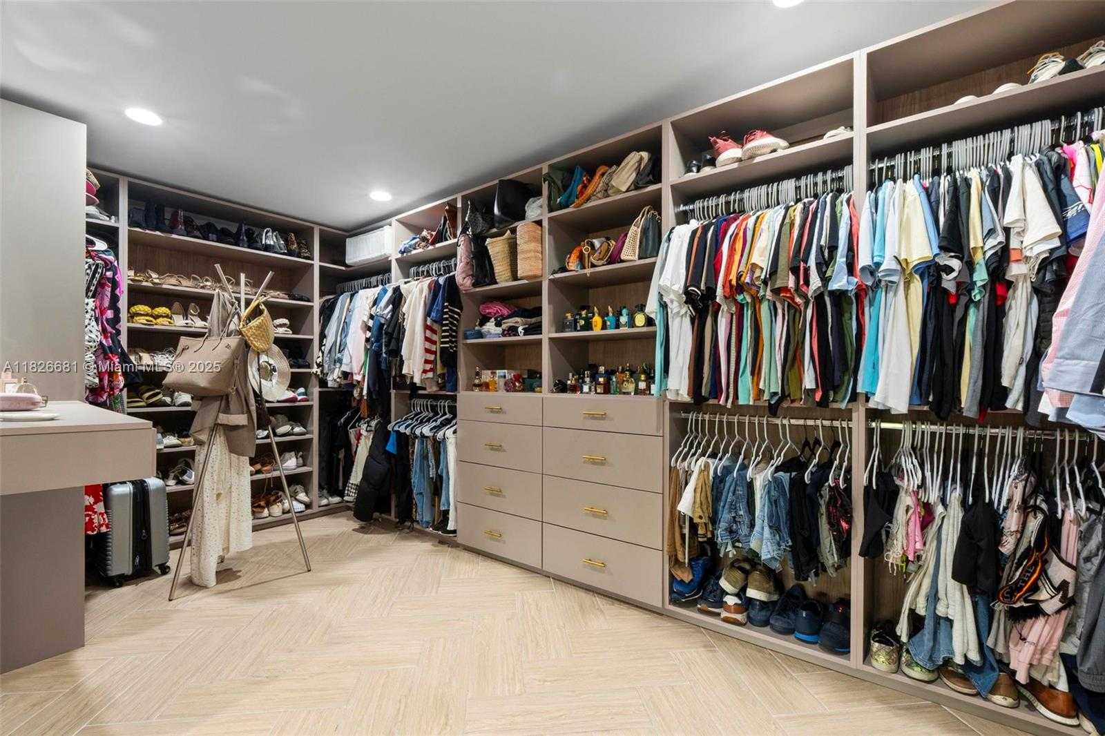 Small Image of 15202 SOUTH WEST 80TH AVE, Palmetto Bay Number 17