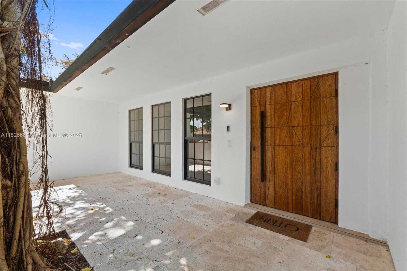 Small Image of 15202 SOUTH WEST 80TH AVE, Palmetto Bay Number 28