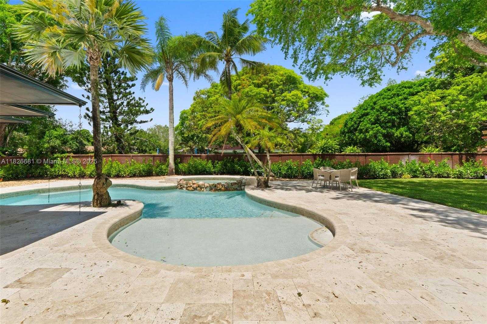 Small Image of 15202 SOUTH WEST 80TH AVE, Palmetto Bay Number 33