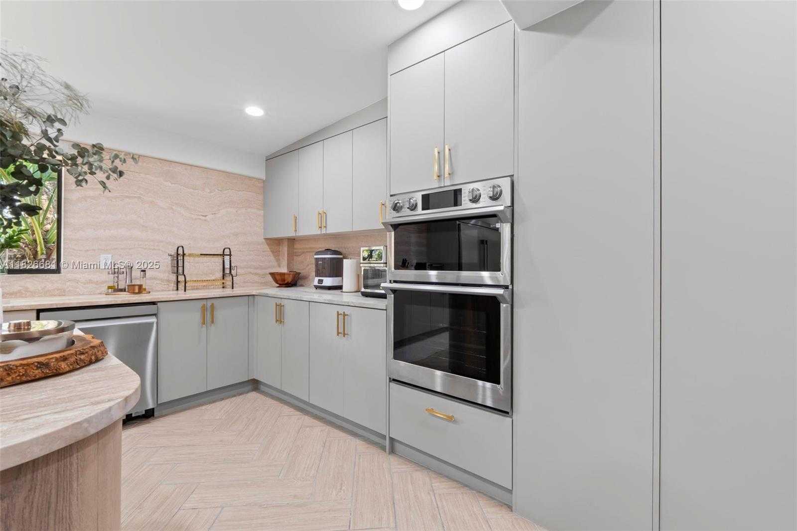 Small Image of 15202 SOUTH WEST 80TH AVE, Palmetto Bay Number 9